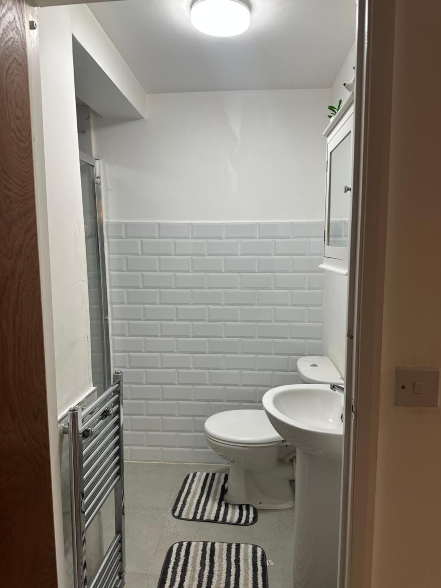 Stylish Studio Flat - Watford Junction - Harry Potter Kültér fotó